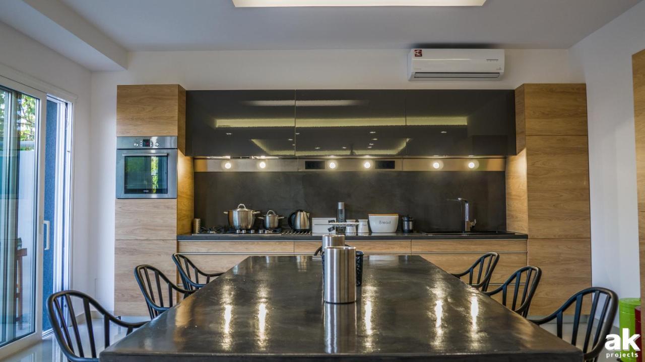 Heraklion Airport Family Lux Apartment Extérieur photo